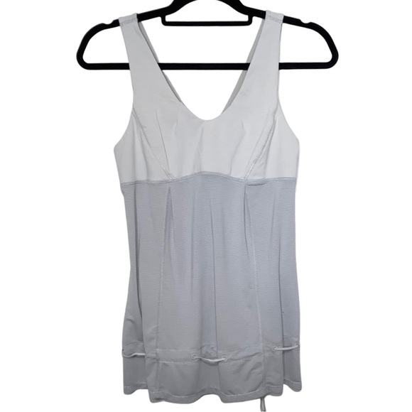 Lululemon Hustle & Bustle Tank - Picture 2 of 7